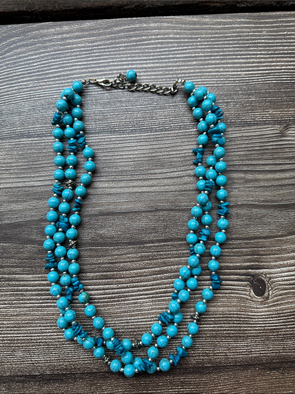 Turquoise Howlite Multi Strand Beaded Necklace Silver Tone Boho Southwestern